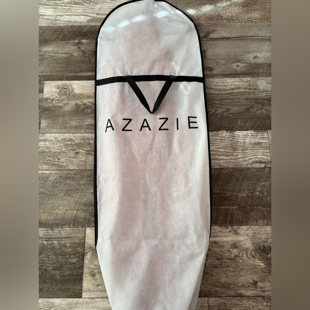 selling 2 maxi dresses - left (00) right (0)